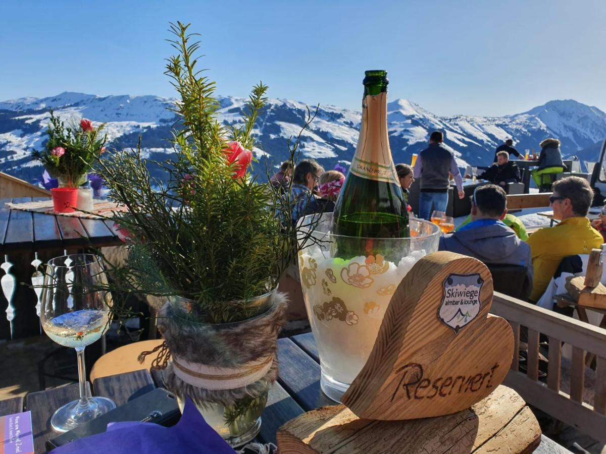 Absolute Active Mountain Resort Kirchberg in Tirol Exterior foto